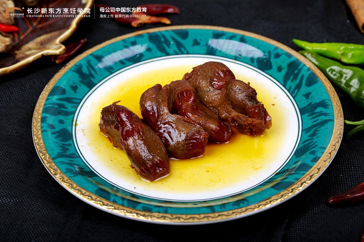 長(zhǎng)沙新東方烹飪學(xué)校