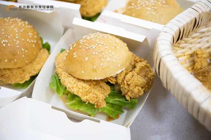 短期廚師培訓(xùn)學(xué)校