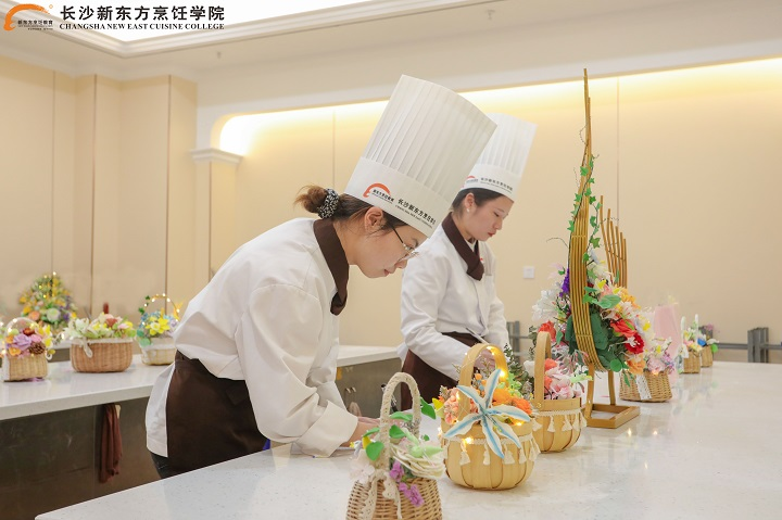 長(zhǎng)沙新東方烹飪學(xué)校