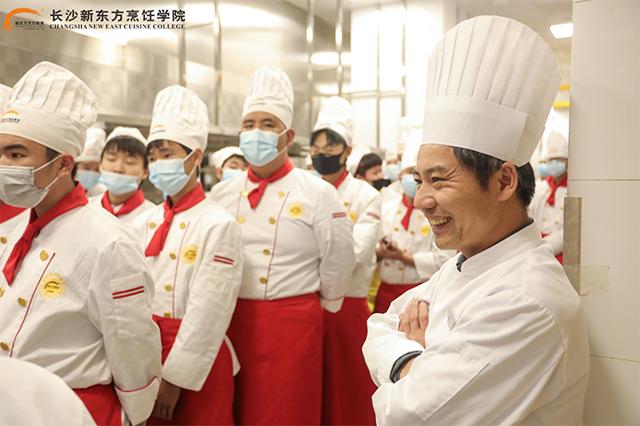 中考沒過普高線,選什么職業(yè)學校好
