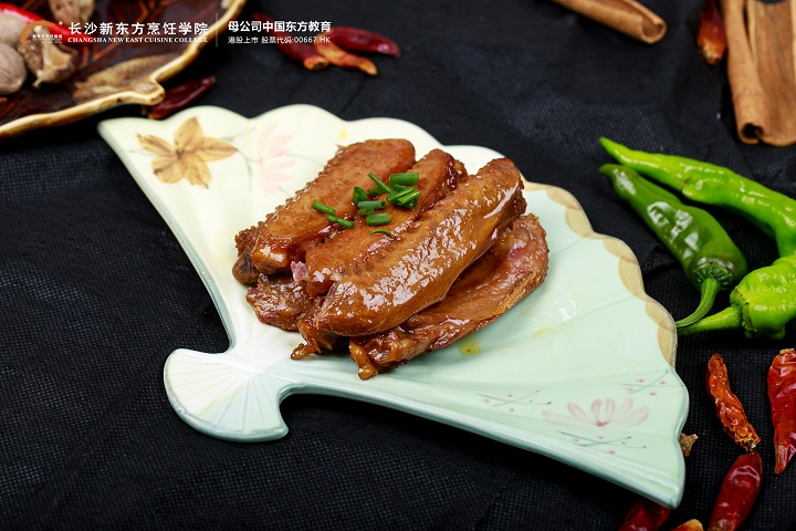2021年夏季熱門創(chuàng)業(yè)項(xiàng)目:熟食鹵肉
