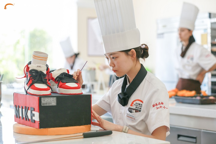 西點(diǎn)烘焙創(chuàng)業(yè)主營產(chǎn)品特點(diǎn)