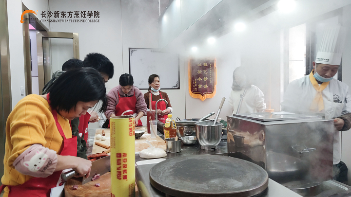 株洲哪里可以學(xué)小吃正宗肉夾饃
