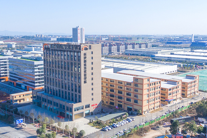 到新東方烹飪學校學廚師要多少錢