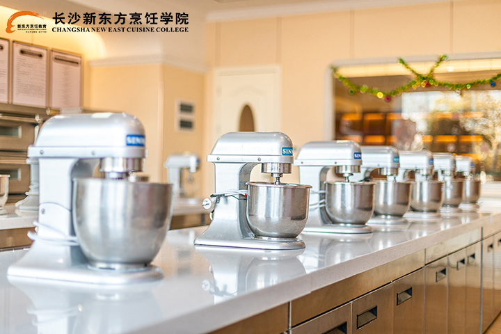 長(zhǎng)沙新東方烹飪學(xué)校