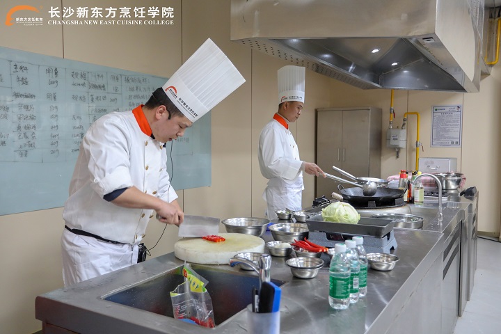 湖南廚師速成班哪里比較靠譜