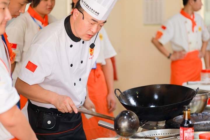 學(xué)廚師有年齡限制