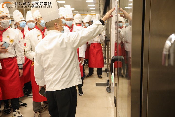 春季擇校