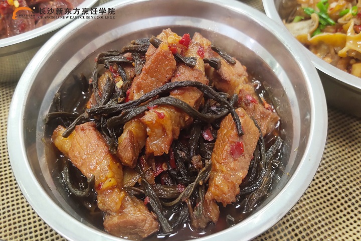 30歲左右轉(zhuǎn)行學(xué)廚師