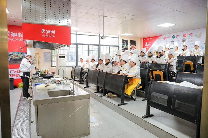 中考失利怎么選職校