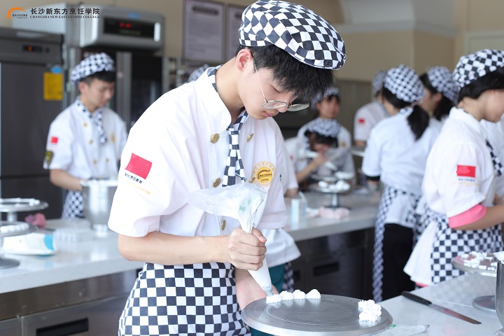 男生能不能學(xué)西點