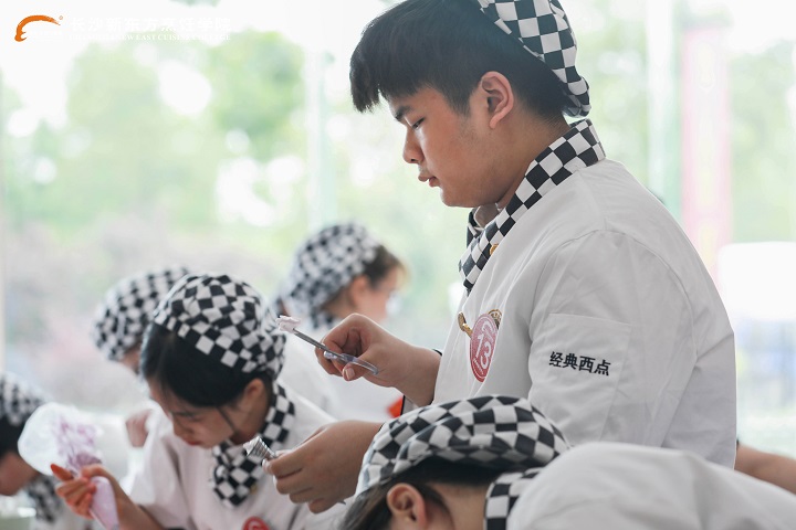 男生學(xué)西點發(fā)展前景怎么樣
