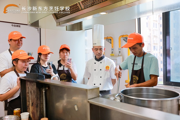 打工返鄉(xiāng)創(chuàng)業(yè)