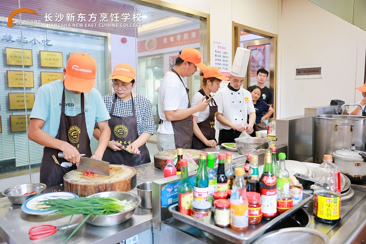 0基礎(chǔ)的低成本餐飲創(chuàng)業(yè)項(xiàng)目推薦