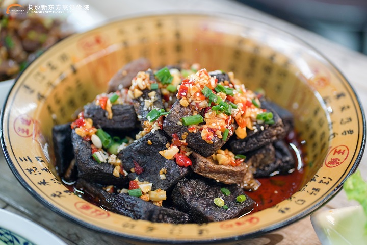 學(xué)小吃技術(shù)去哪里